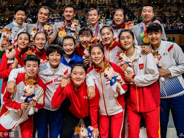 全运女篮决赛联合队狂胜江苏百分夺冠 卫冕桂冠