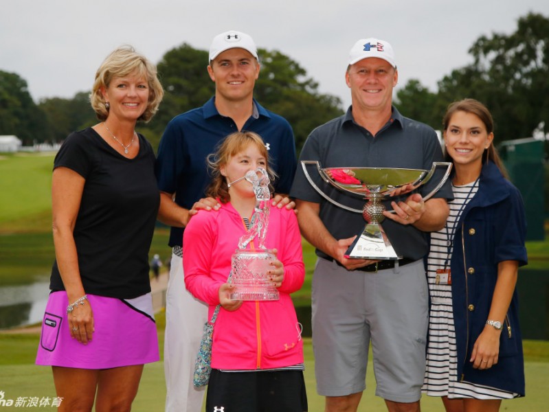 斯皮思的成功密码：家庭挚爱与专业团队的鼎力支持