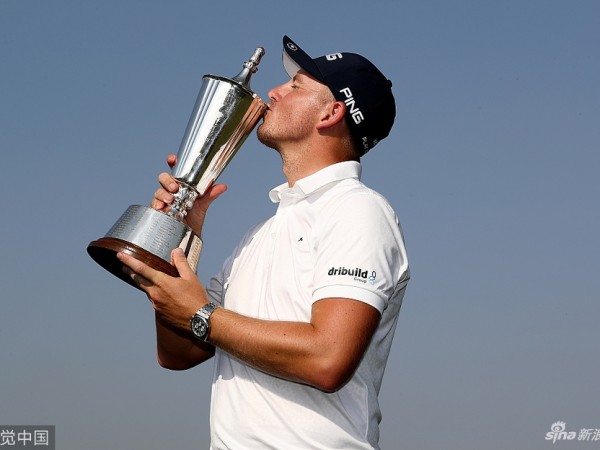 决战紫禁之巅 英格兰新星瓦勒斯加洞擒鹰捧起印度公开赛桂冠