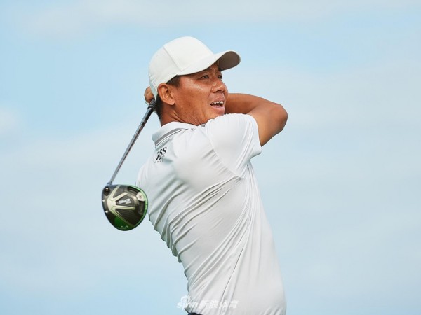 南太平洋之巅的较量：中国名将吴阿顺斐济国际赛奋力追击领先者坎贝尔