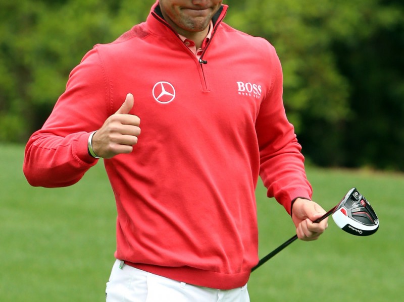 战鹰翱翔：守护蓝天的钢铁雄鹰