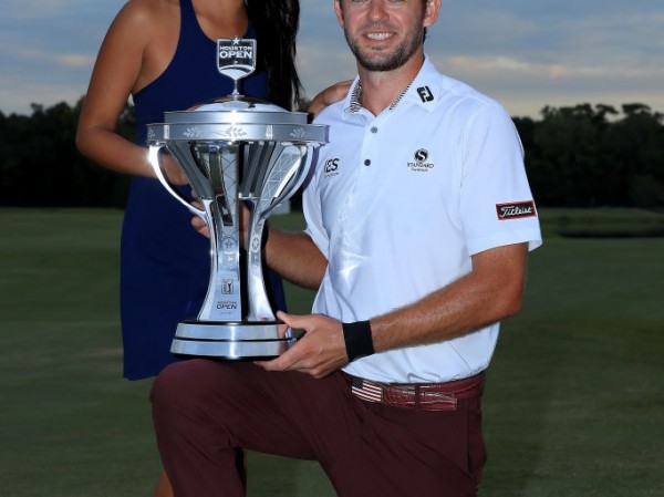 休斯顿荣耀：格里芬首冠之路与高球群雄逐鹿