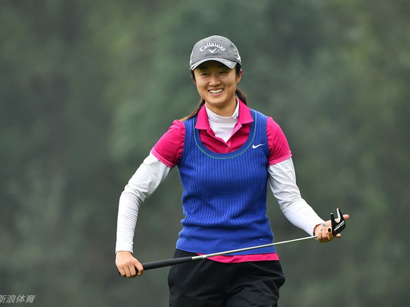 巅峰对决绿茵场群芳竞逐冠军杯