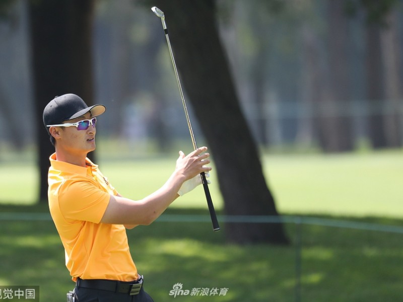 李昊桐世锦赛首秀与传奇同组竞技 乌修仁领跑群雄