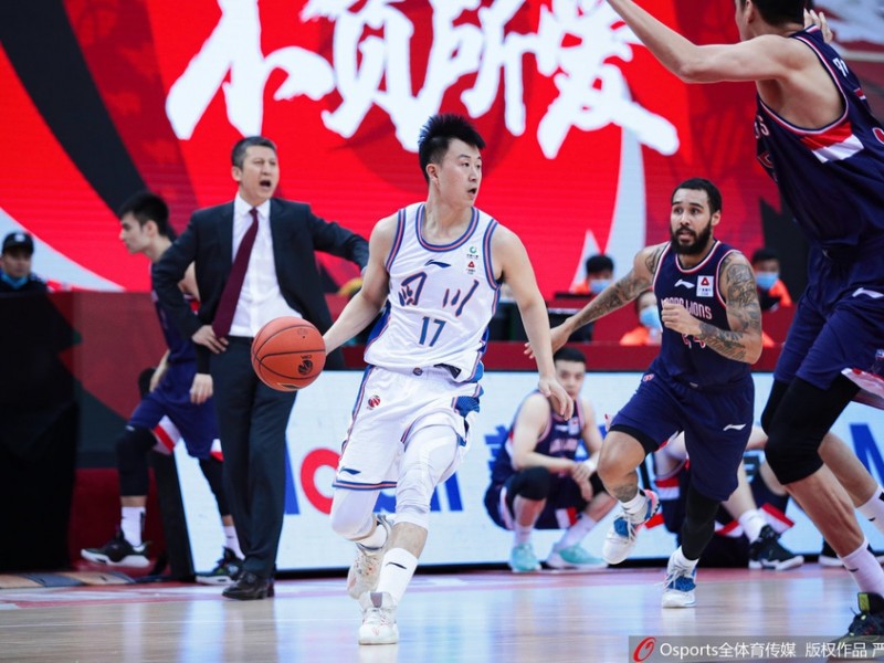 天府激战九十七分钟,老将新星共谱经典