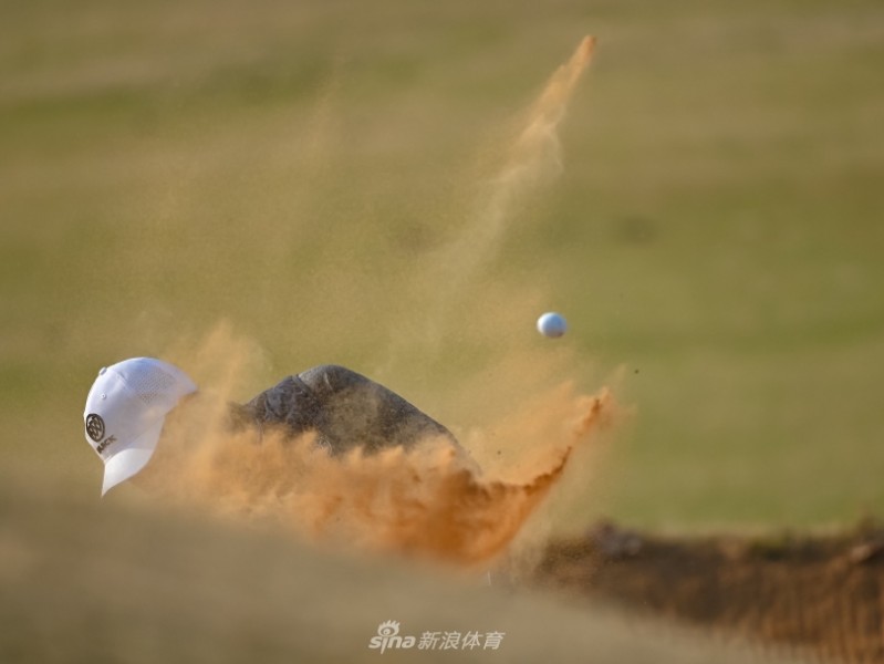 冬日高球光影：别克少年挥杆逐梦 横店赛场群星闪耀