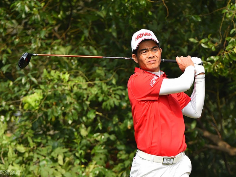 冠军传承：梁文冲与曹一的汇丰赛前练习时刻