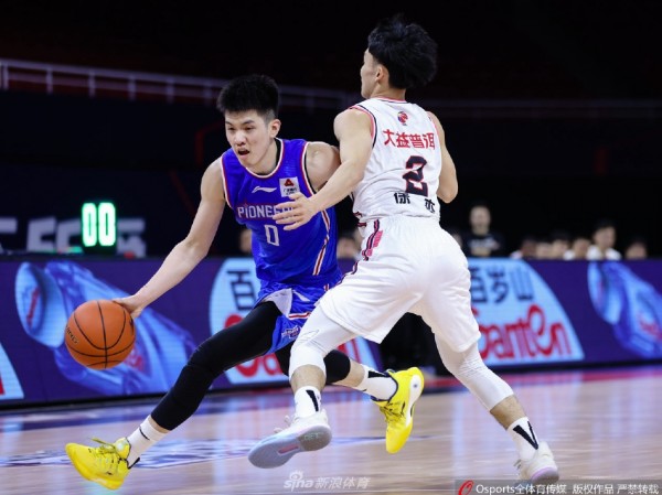 十一冠王开启季后赛统治级首秀，威姆斯百发百中击溃天津