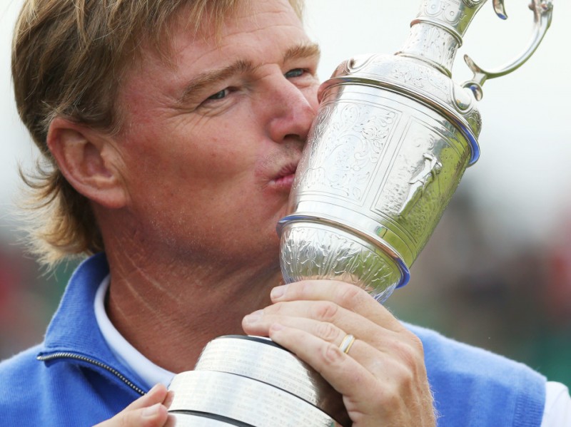 微笑与坚韧高球王者埃尔斯的双重人生