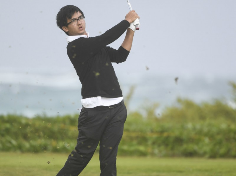 巴哈马劲风中的初征中国小将窦泽成的威巡赛首秀挑战