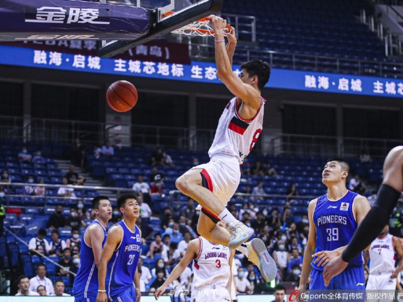 夏日篮球战歌，广州龙狮力克天津先行者夺得季军