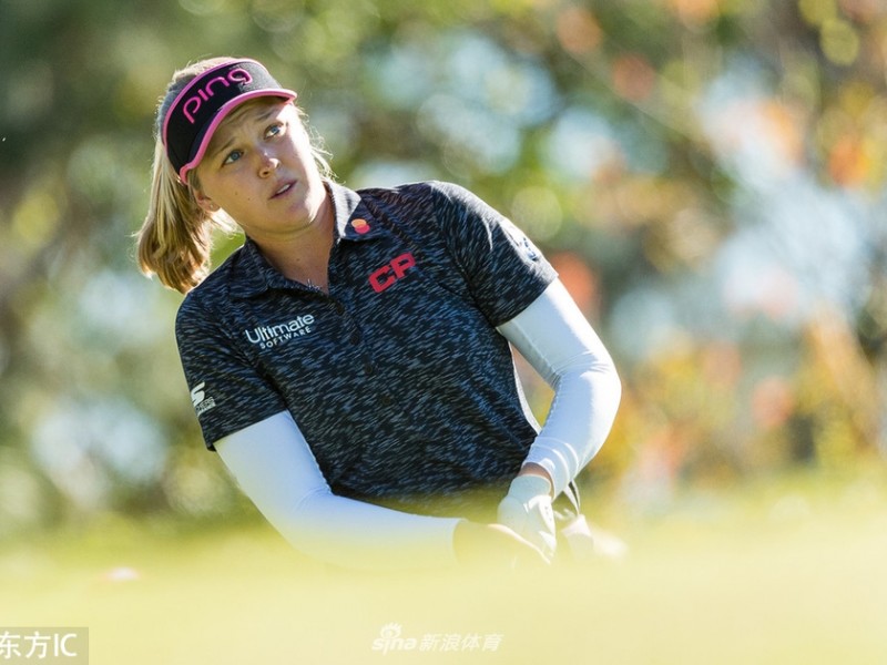 寒风中绽放的坚持 钻石度假村冠军赛群星闪耀