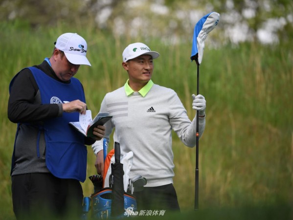 李昊桐破茧成蝶 PGA锦标赛创历史晋级路