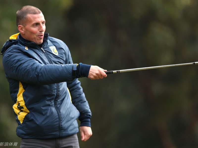 光影定格绿茵激情 镜头诉说高球故事