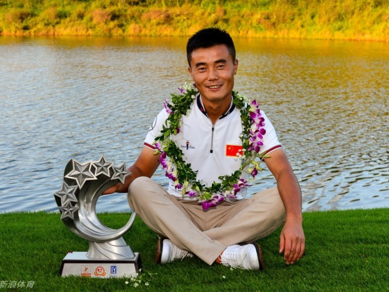 张蕙麟笑捧第二冠，威巡赛中国力量闪耀收官战