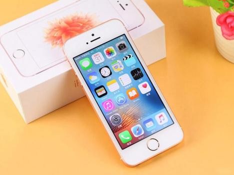 iPhone 5深度回忆杀：这款“经典老兵”到底咋样？值不值得捡漏当备用机？