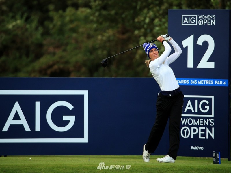 女王之争特隆烽火 大满贯次轮绽放巾帼英姿