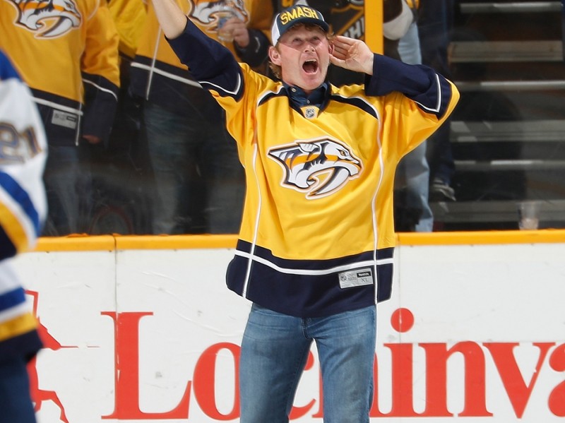 斯内德克尔携莱德杯荣归故里 纳什维尔主场见证高尔夫荣耀时刻