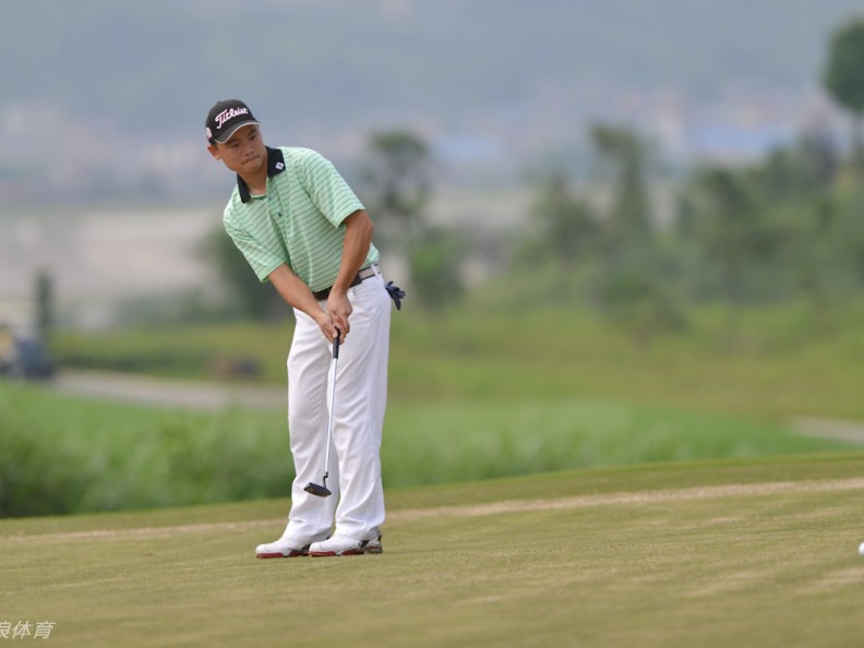 山水挥杆间：高尔夫运动中的诗意与远方